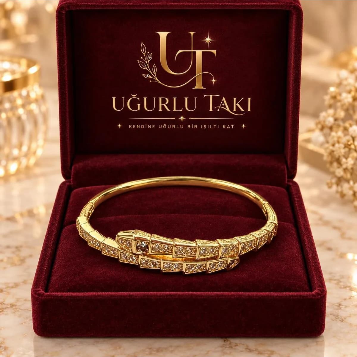 Altın Renk Çapraz Geçişli Taşlı Kadın Bileklik – ön görünüm